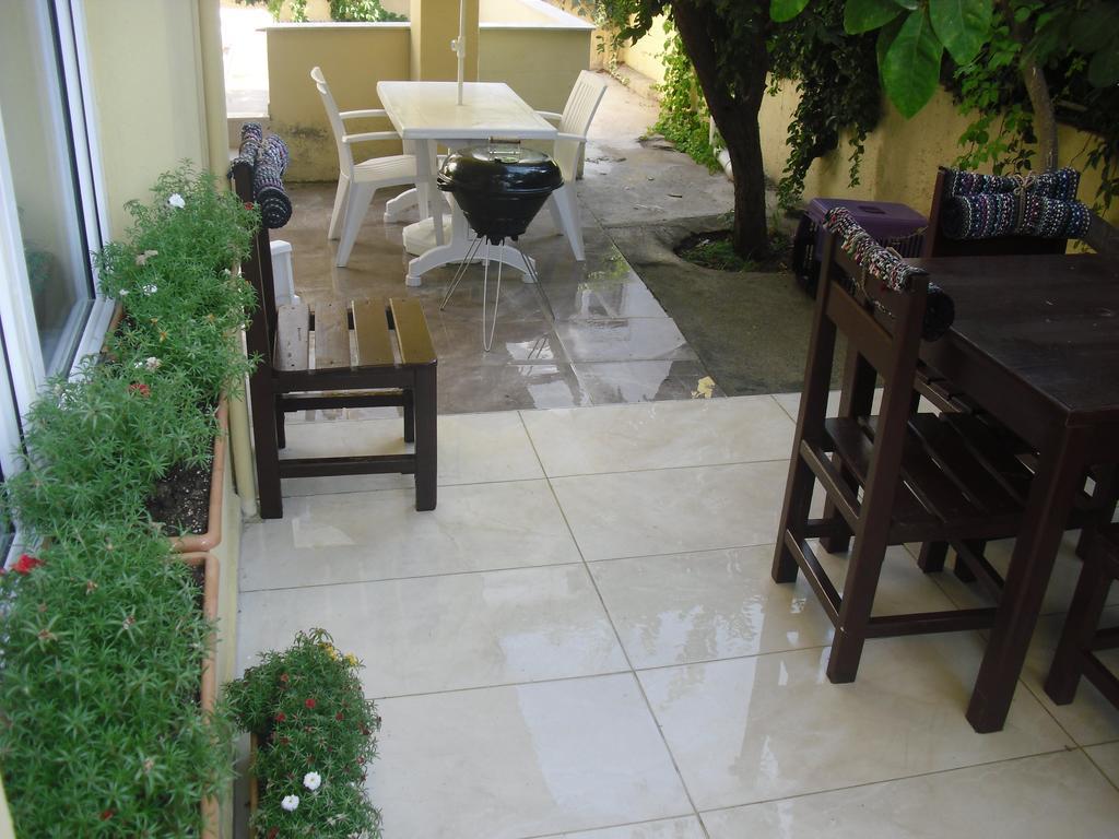 Gaby Apartment Kusadası Exterior foto